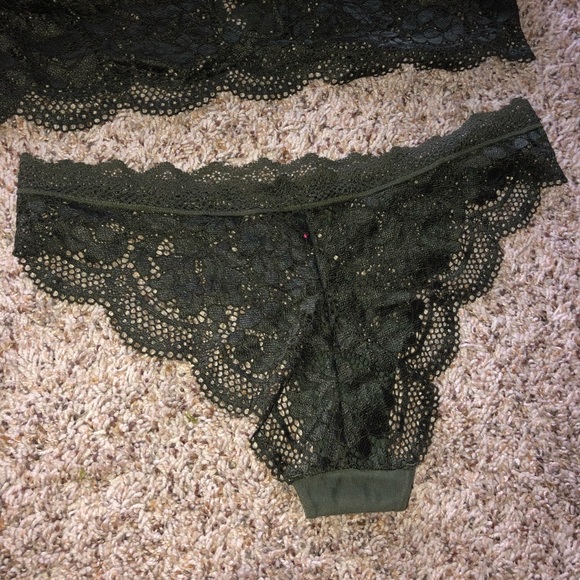 Bra set - Picture 6 of 8